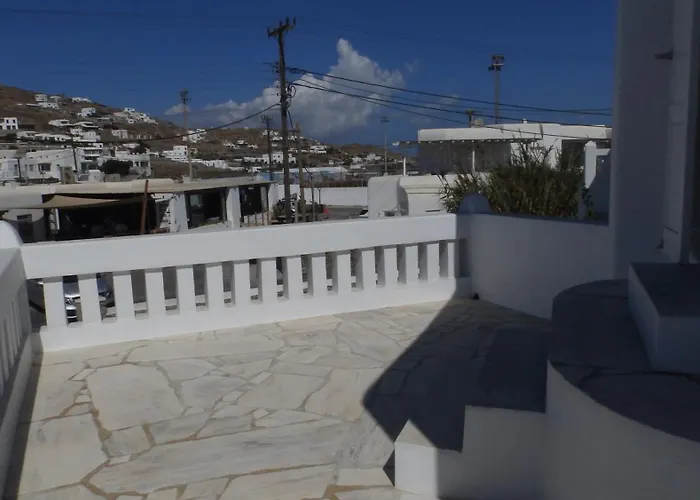 Mykonos Redocher بيت للعطل *